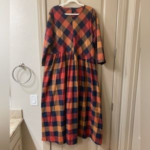 Plaid dress with asymmetrical waist line 3x